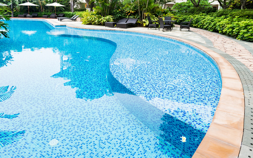 Poolside Landscaping Retreats around Pools and Water Features